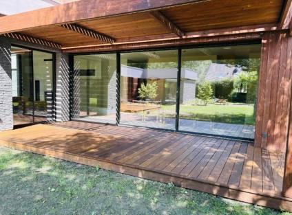 SATURATEUR DE TERRASSE CUMARU AU TOUQUET SUR LA CÔTE D'OPALE