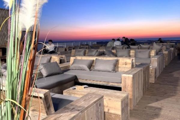 TERRASSE DU BAR DE PLAGE / RESTAURANT LE SUNSET À BERCK PLAGE 