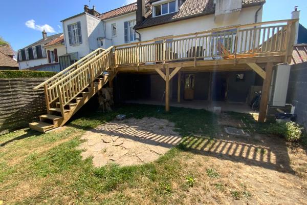 TERRASSE EN BOIS A HESDIGNEUL LES BOULOGNE