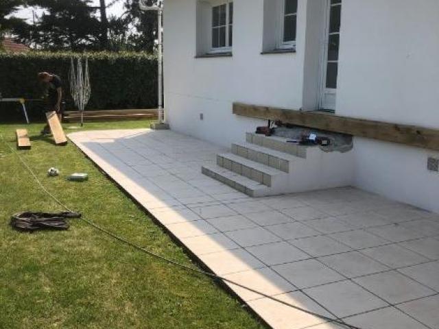 GRANDE TERRASSE SUSPENDUE A BERCK PLAGE